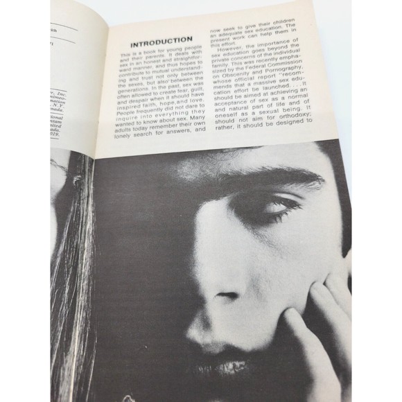 Vintage The Sex Book A Modern Pictorial Encyclopedia Rare Paperback 1979 - Picture 6 of 10